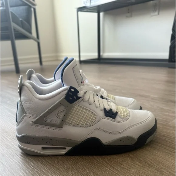 AIR JORDAN 4 RETRO “MIDNIGHT NAVY” - Picture 2 of 6